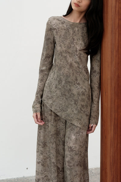 Botanical Print Long Sleeve Simulated Silk Top + Elastic Waist Pleated Loose Trouser